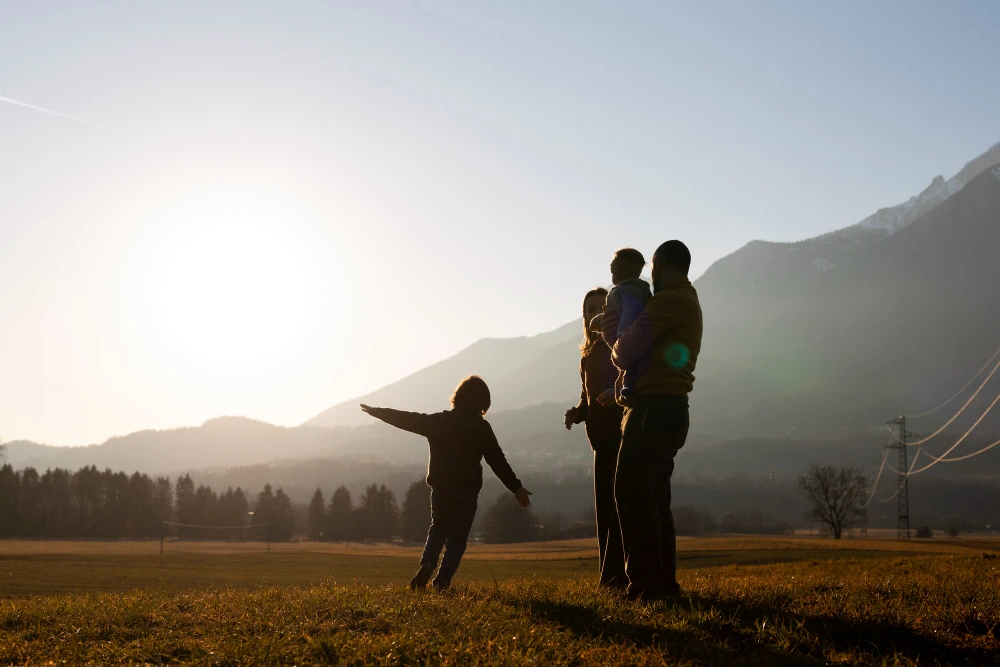 Sabah family holiday planning - comfortable transport, balanced itinerary and scenic stops in Kundasang