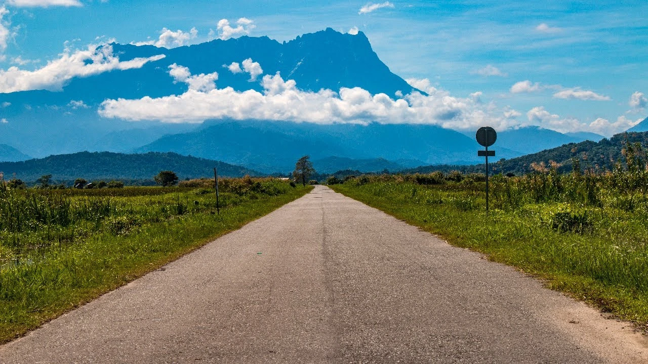 Sabah itinerary planning map showing Kota Kinabalu, Kundasang and travel routes