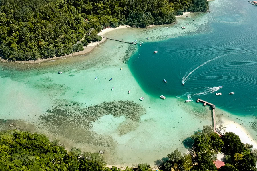 Island hopping activities in Kota Kinabalu